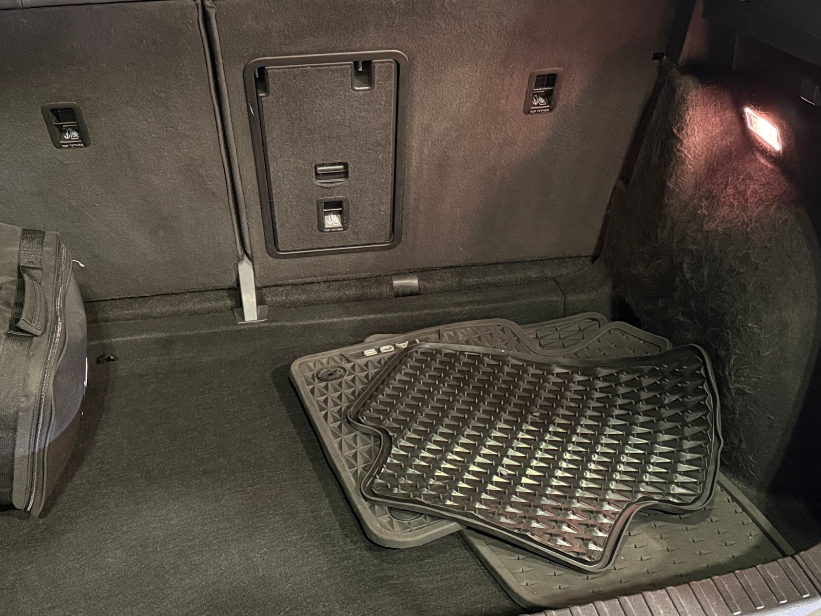 Thumbnail: 2022 Volkswagen Taos - 7