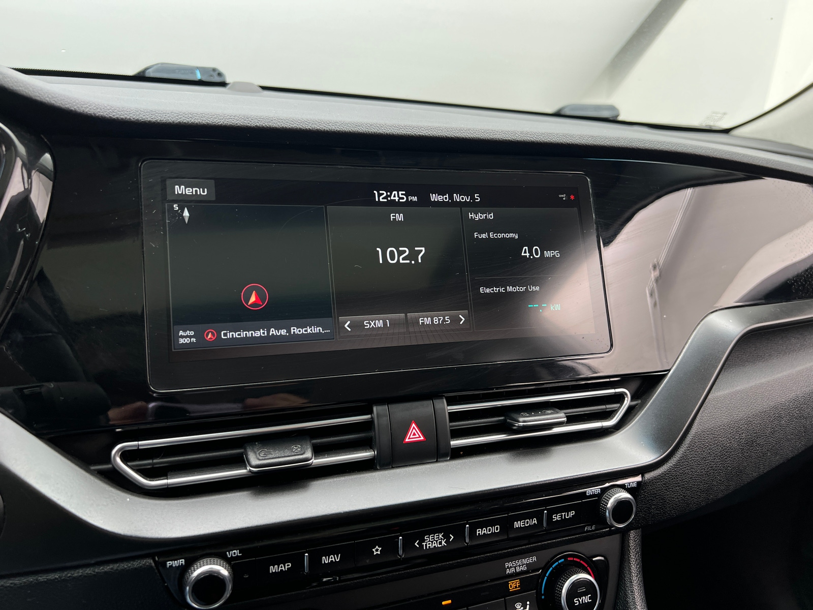 Thumbnail: 2020 Kia Niro - 3