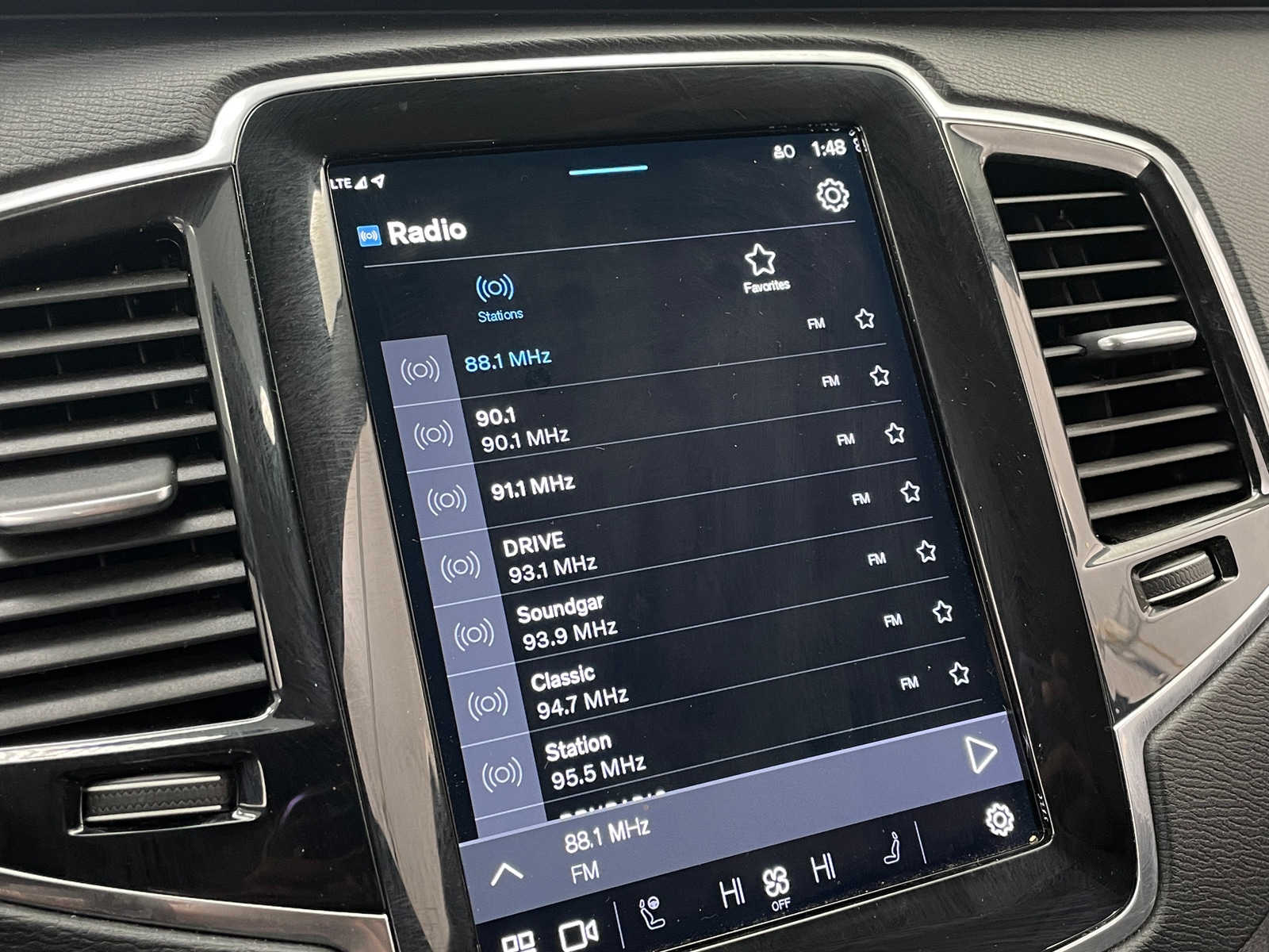 Thumbnail: 2024 Volvo XC90 - 3