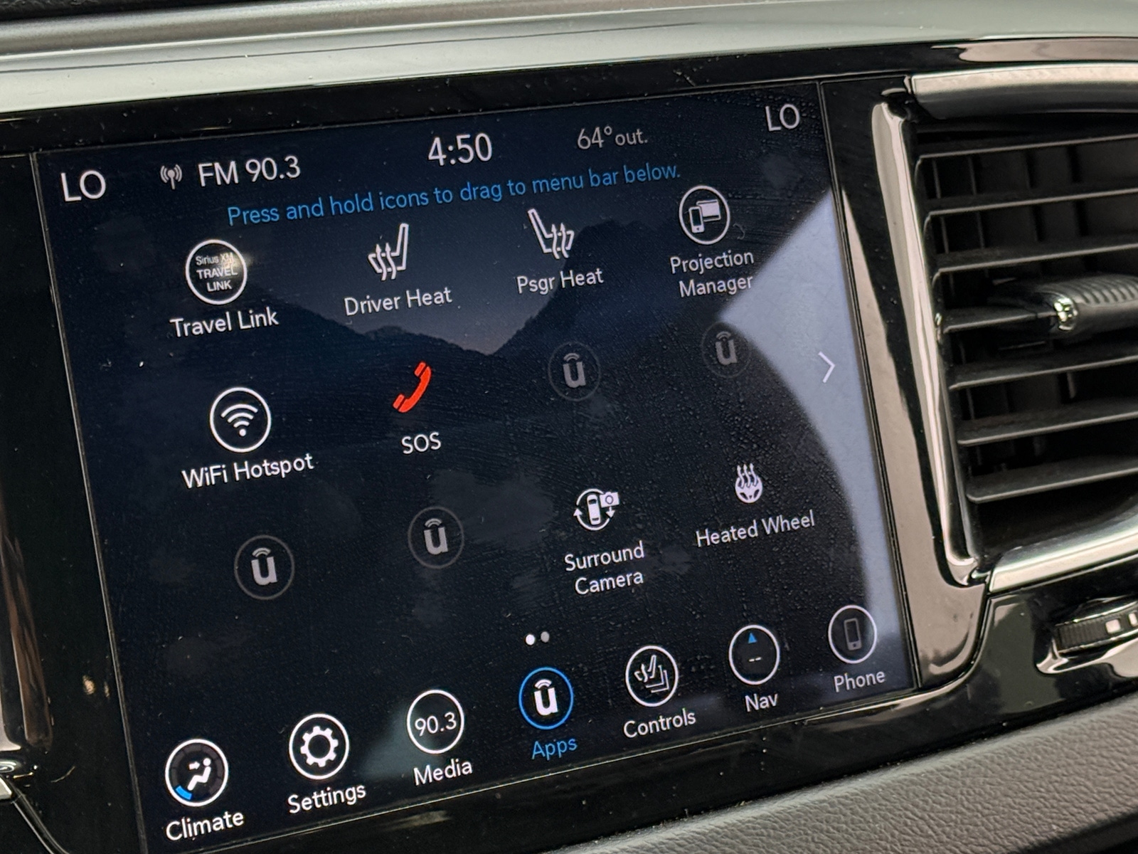 Thumbnail: 2019 Chrysler Pacifica - 3