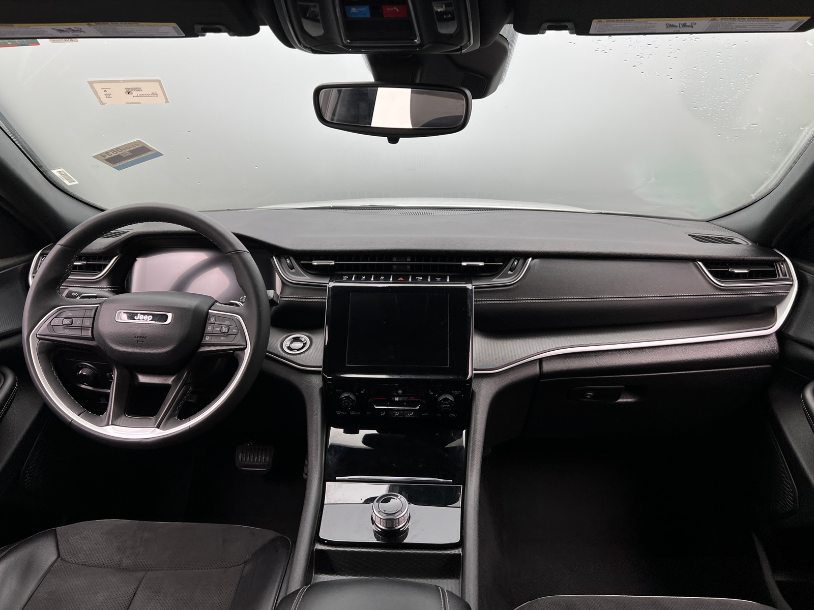 Thumbnail: 2024 Jeep Grand Cherokee L - 3