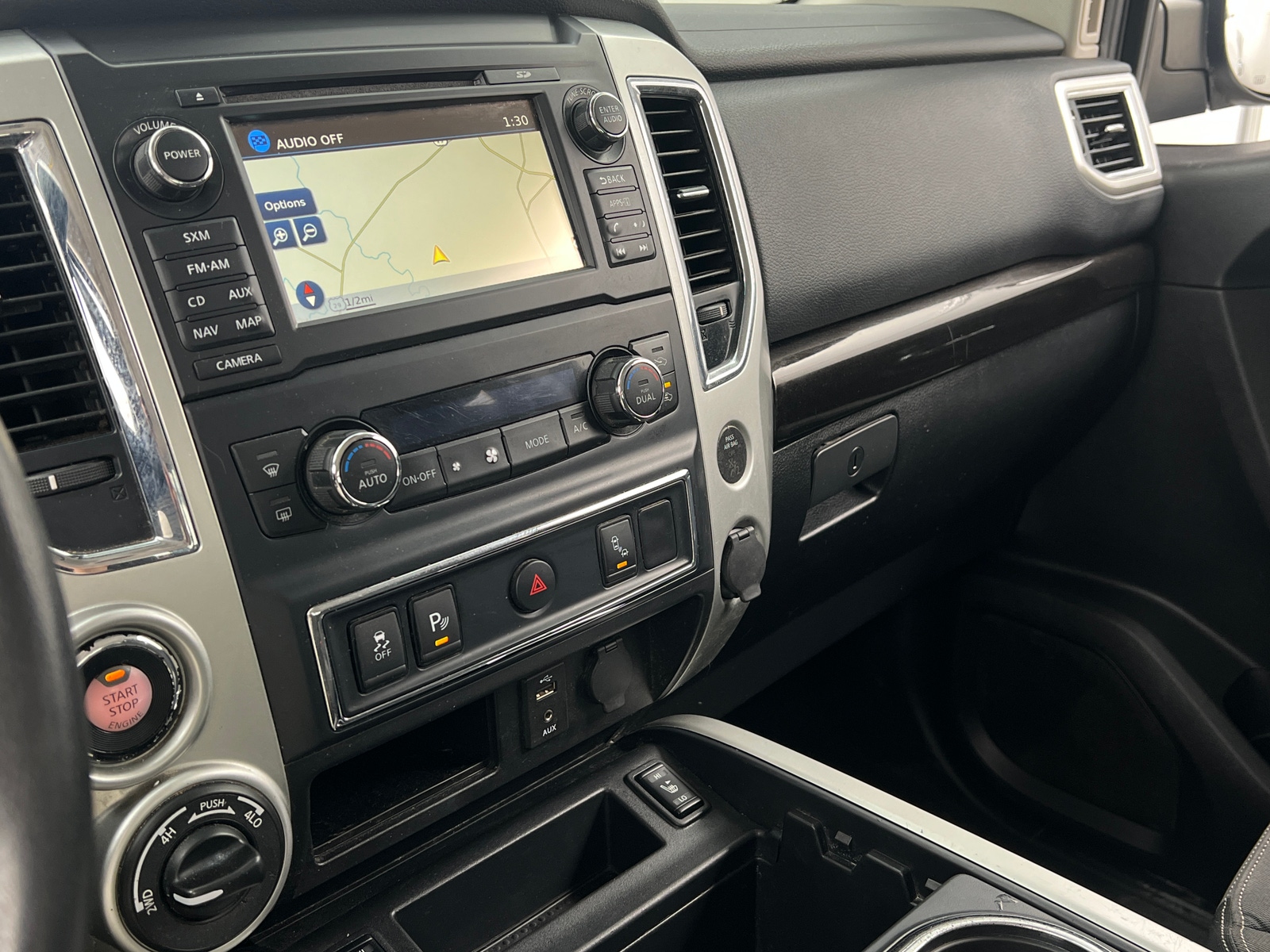 Thumbnail: 2018 Nissan Titan - 4