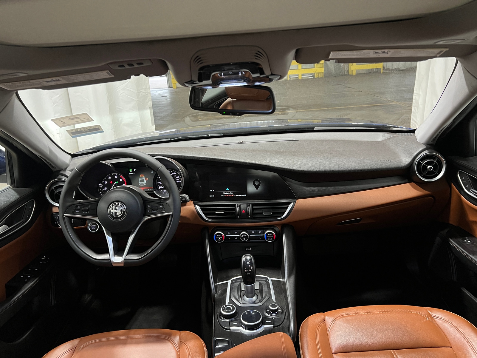 Thumbnail: 2017 Alfa Romeo Giulia - 2