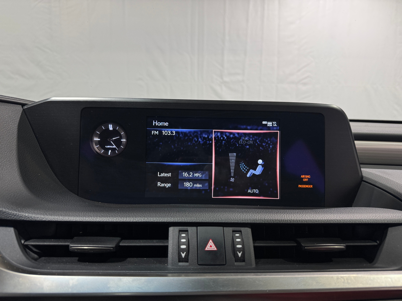 Thumbnail: 2021 Lexus ES - 3