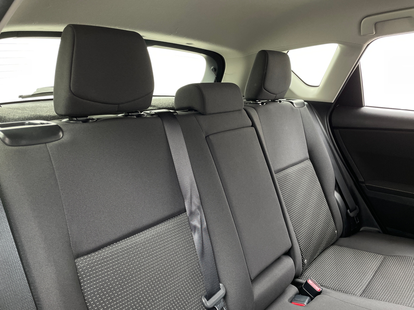 Thumbnail: 2017 Toyota Corolla iM - 6