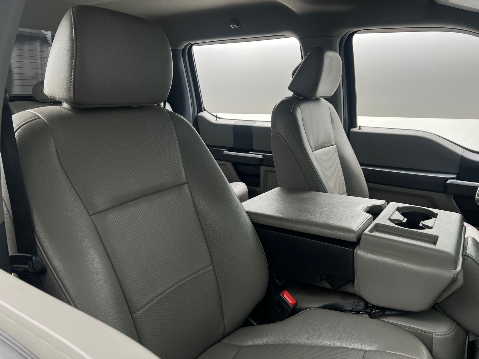 Thumbnail: 2022 Ford Econoline - 2