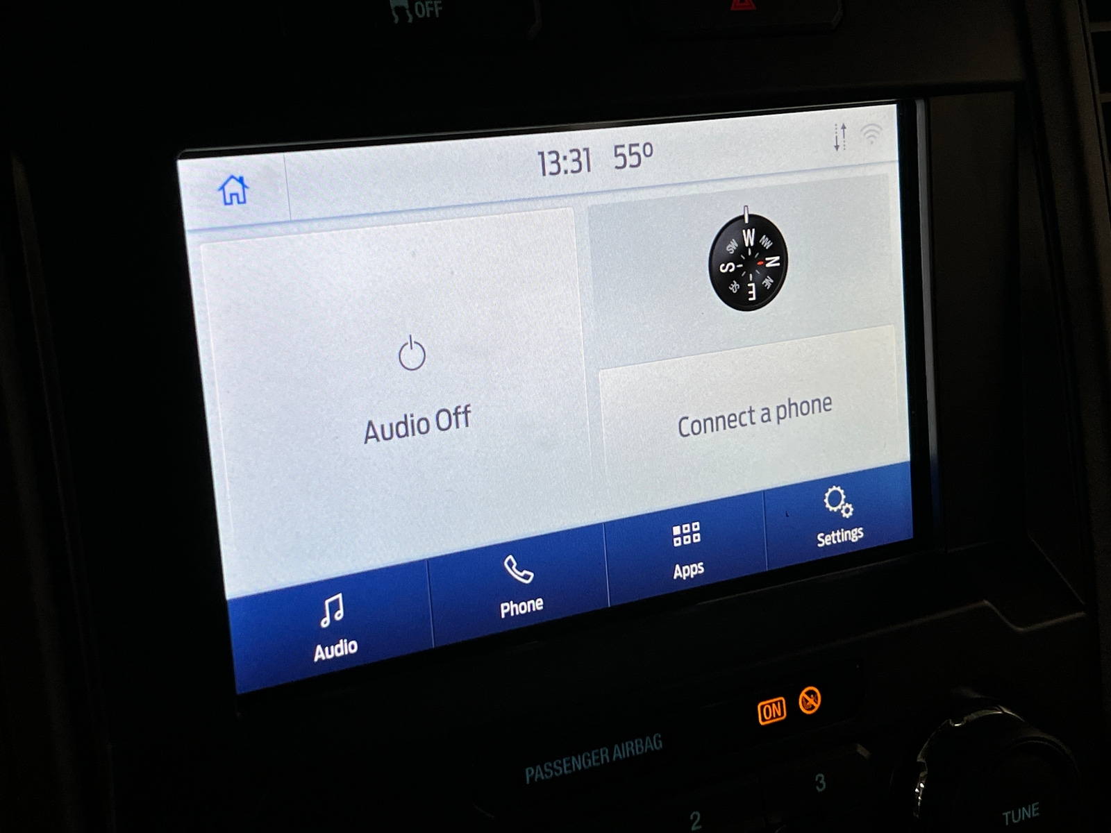 Thumbnail: 2022 Ford Econoline - 4