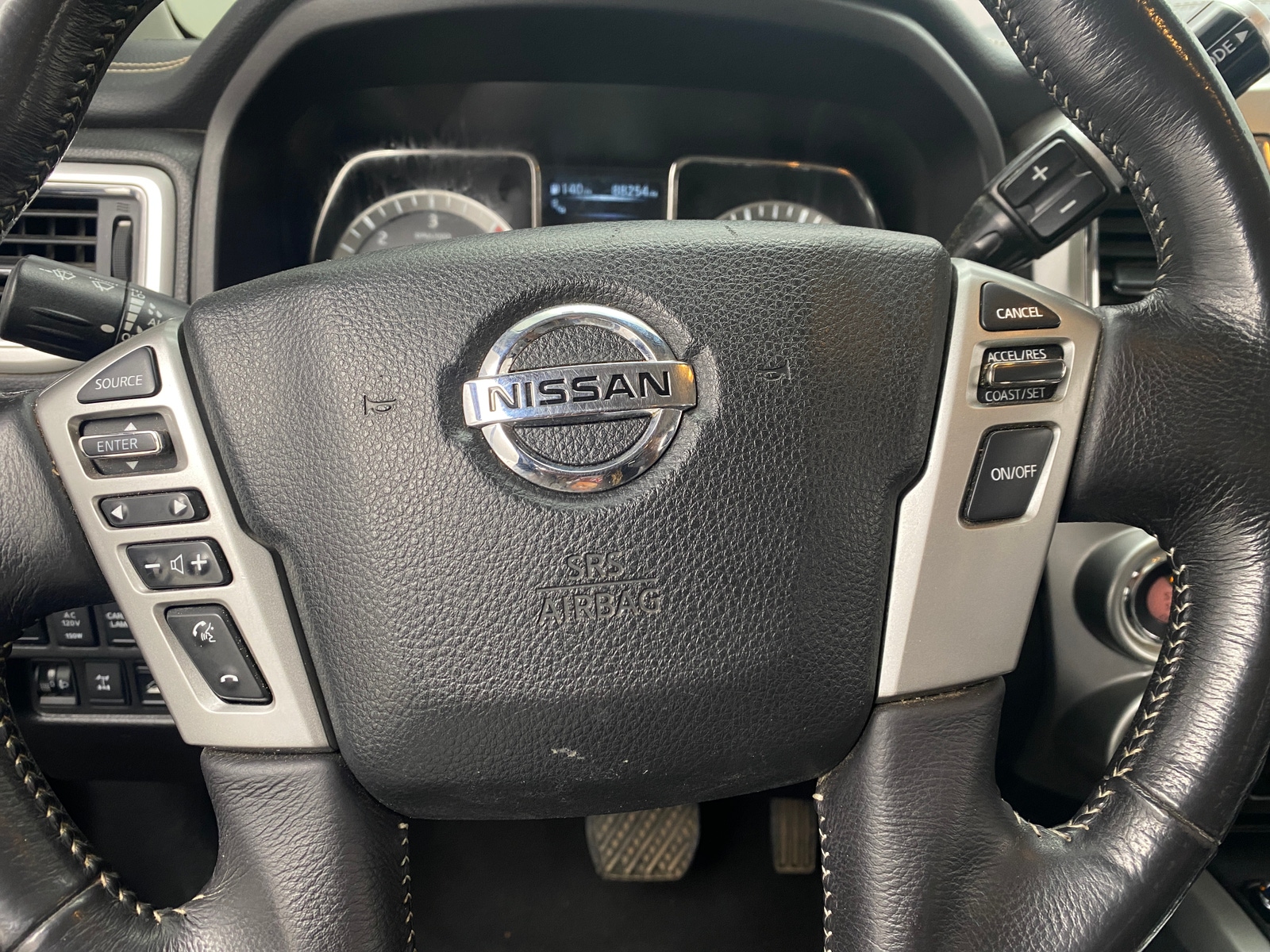 Thumbnail: 2018 Nissan Titan - 4