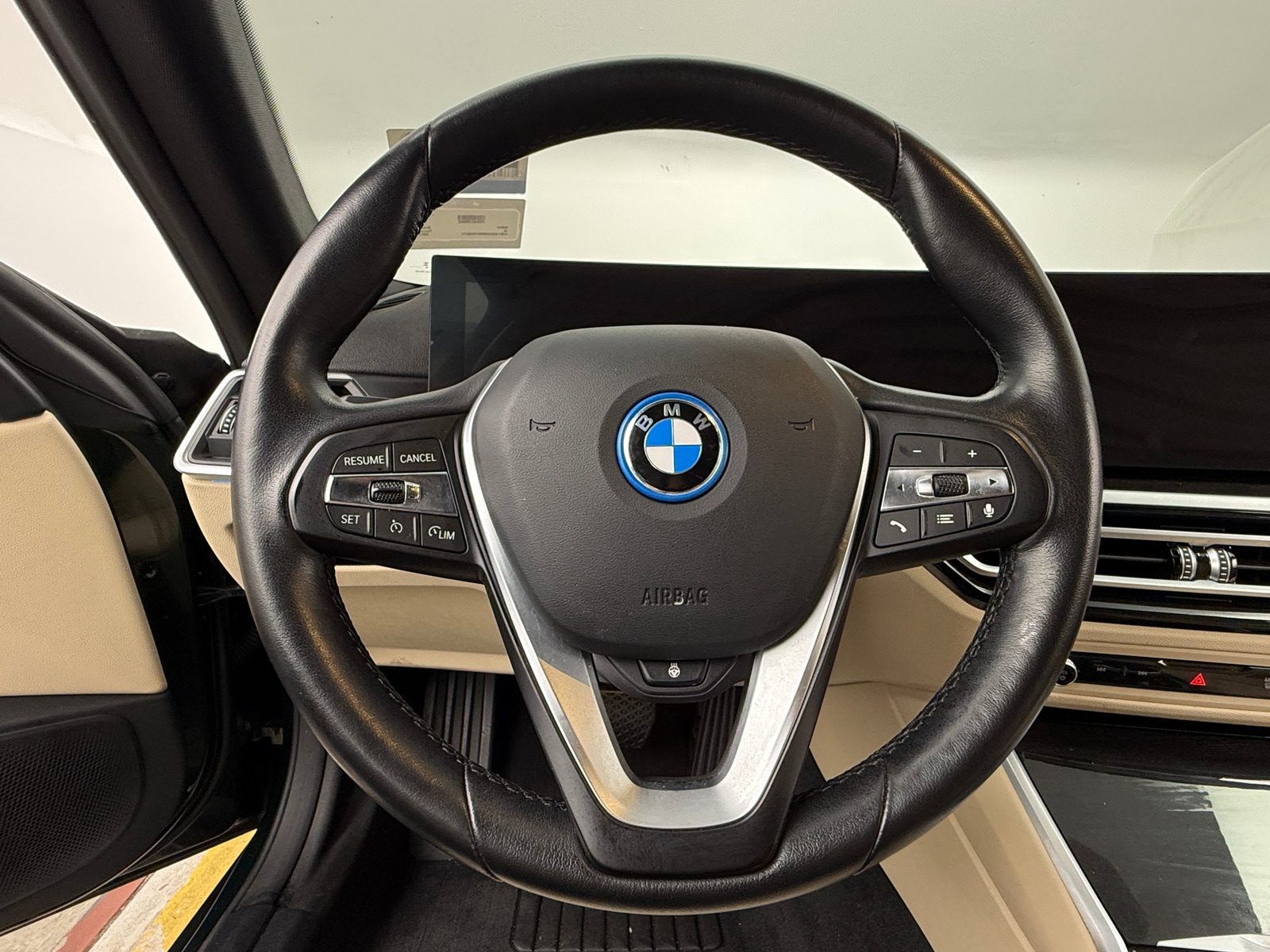 Thumbnail: 2024 BMW i4 - 4