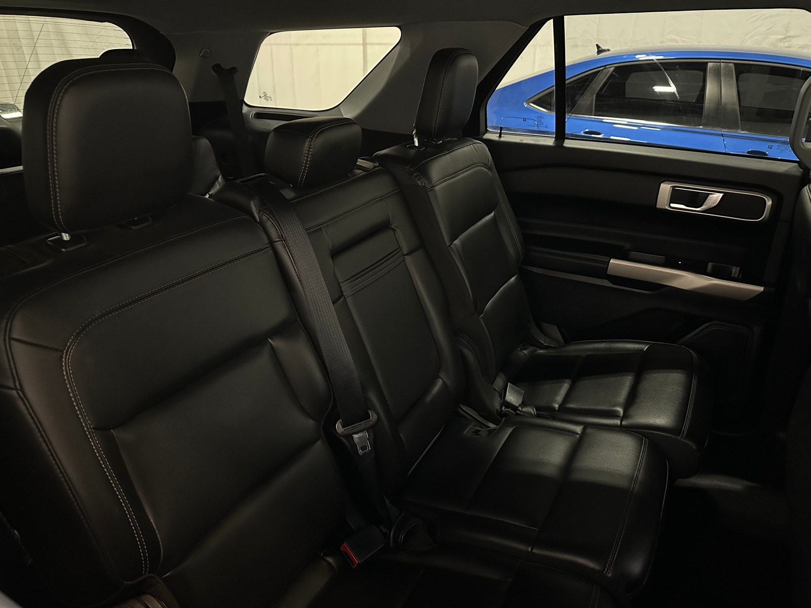 Thumbnail: 2022 Ford Explorer - 6