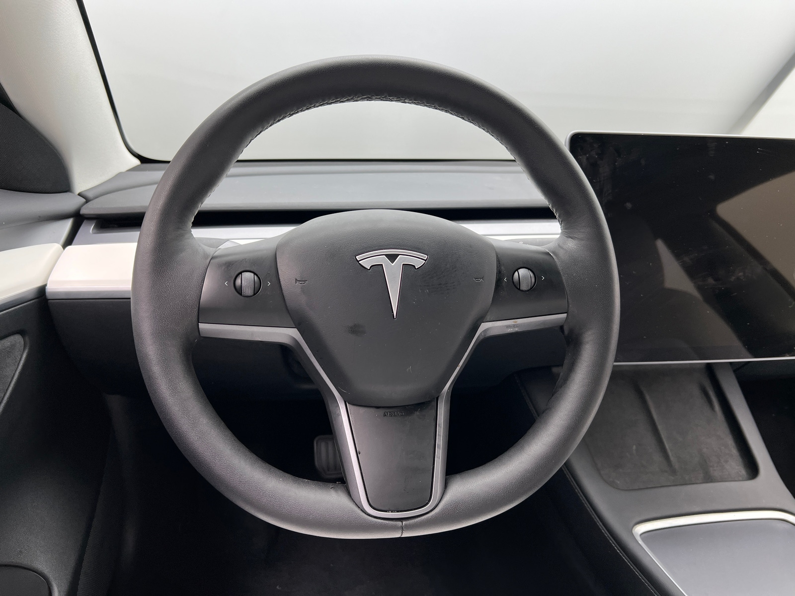 Thumbnail: 2022 Tesla Model 3 - 4