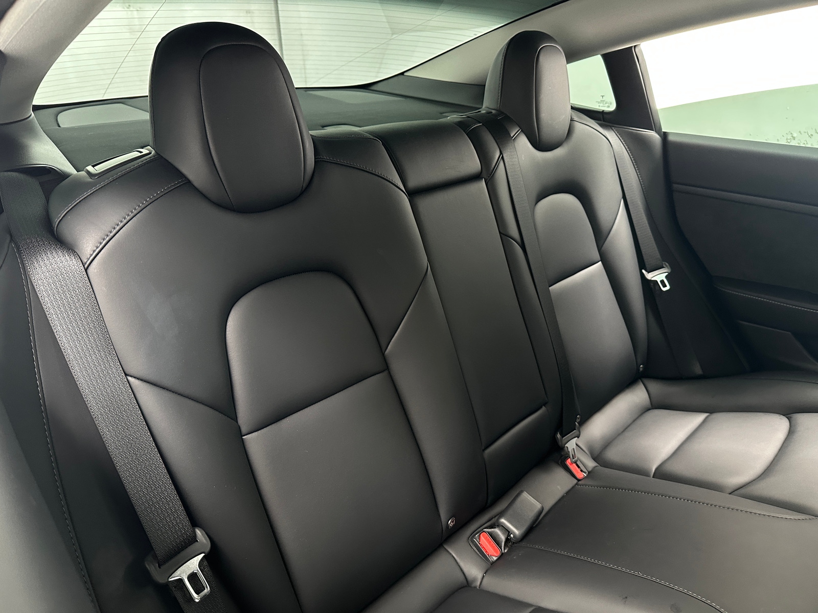 Thumbnail: 2021 Tesla Model 3 - 4