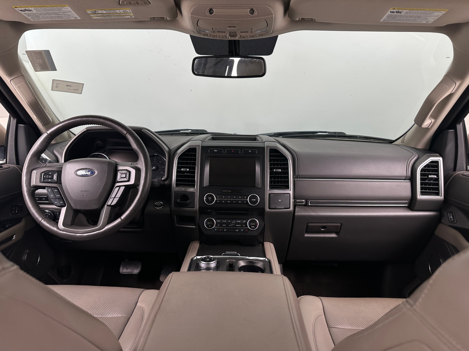 Thumbnail: 2018 Ford Expedition - 3