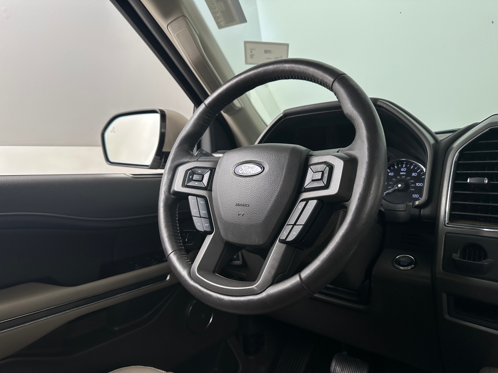 Thumbnail: 2018 Ford Expedition - 5