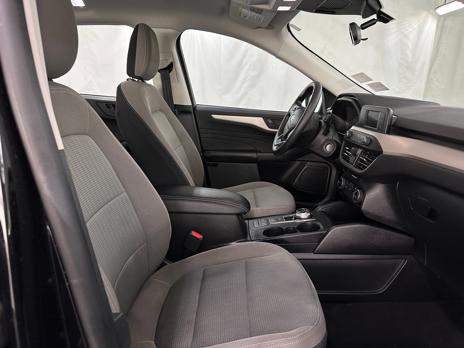 Thumbnail: 2022 Ford Escape - 2