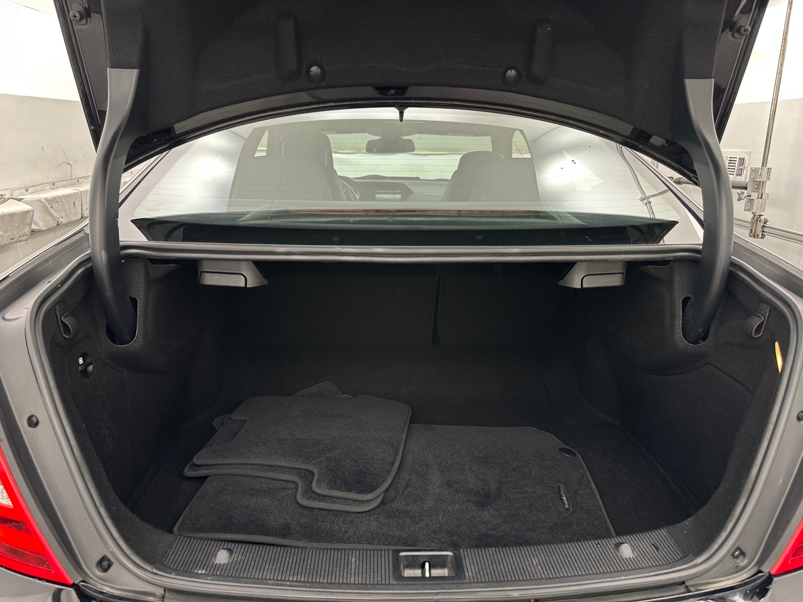 Thumbnail: 2013 Mercedes-Benz C-Class - 4