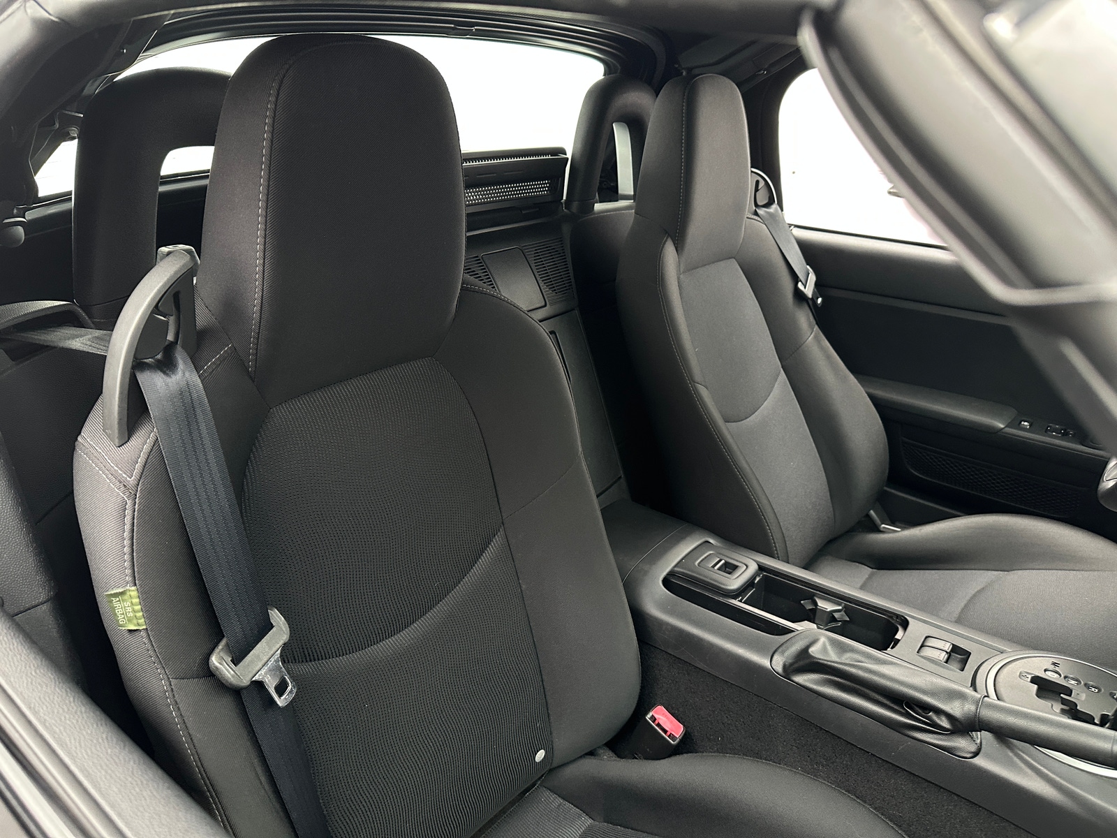 Thumbnail: 2011 Mazda MX-5 Miata - 2