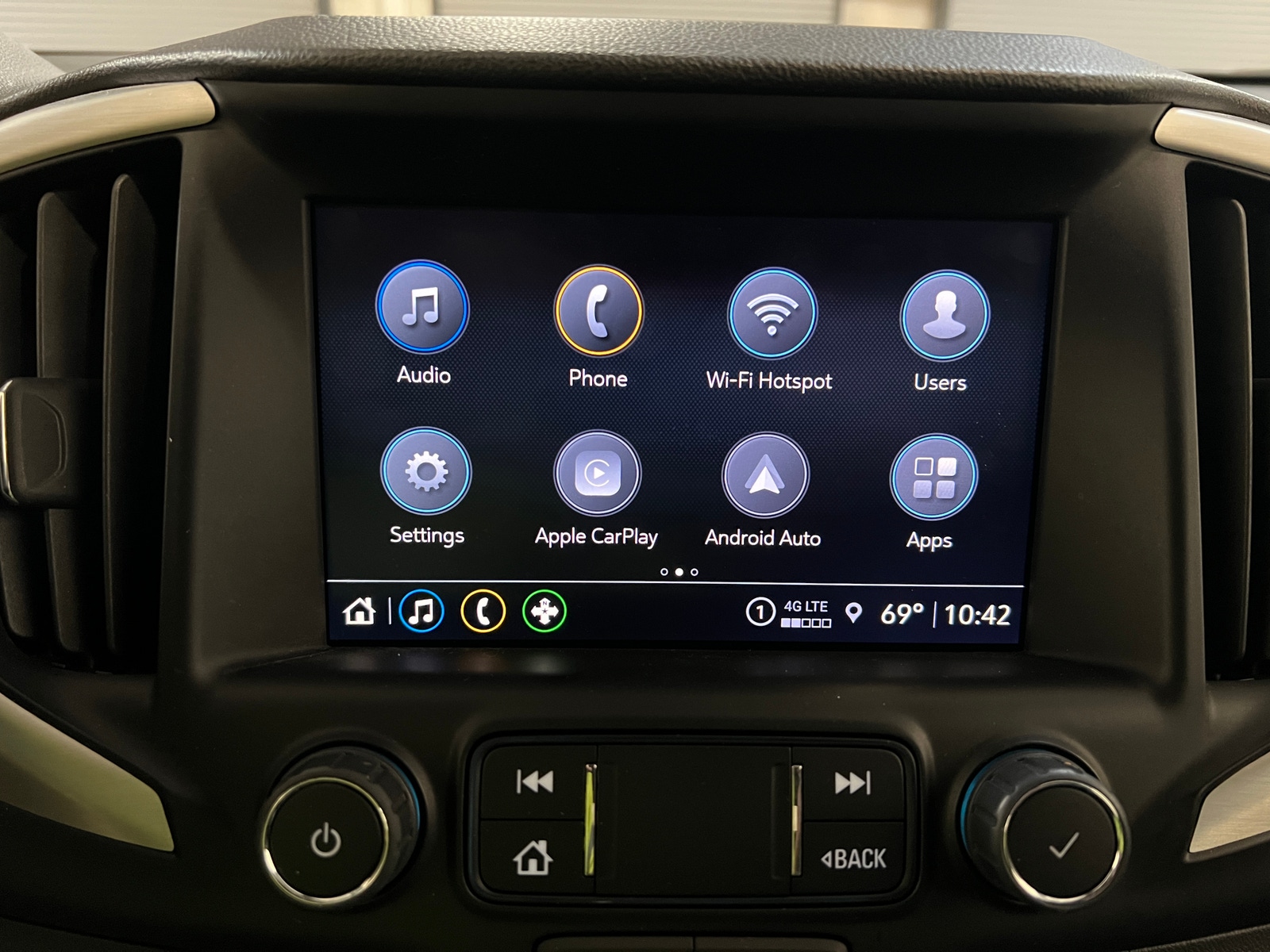 Thumbnail: 2024 GMC Terrain - 3