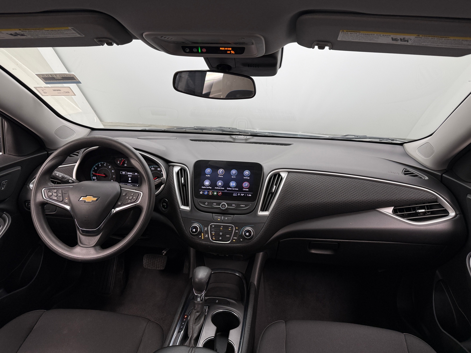 Thumbnail: 2023 Chevrolet Malibu - 3