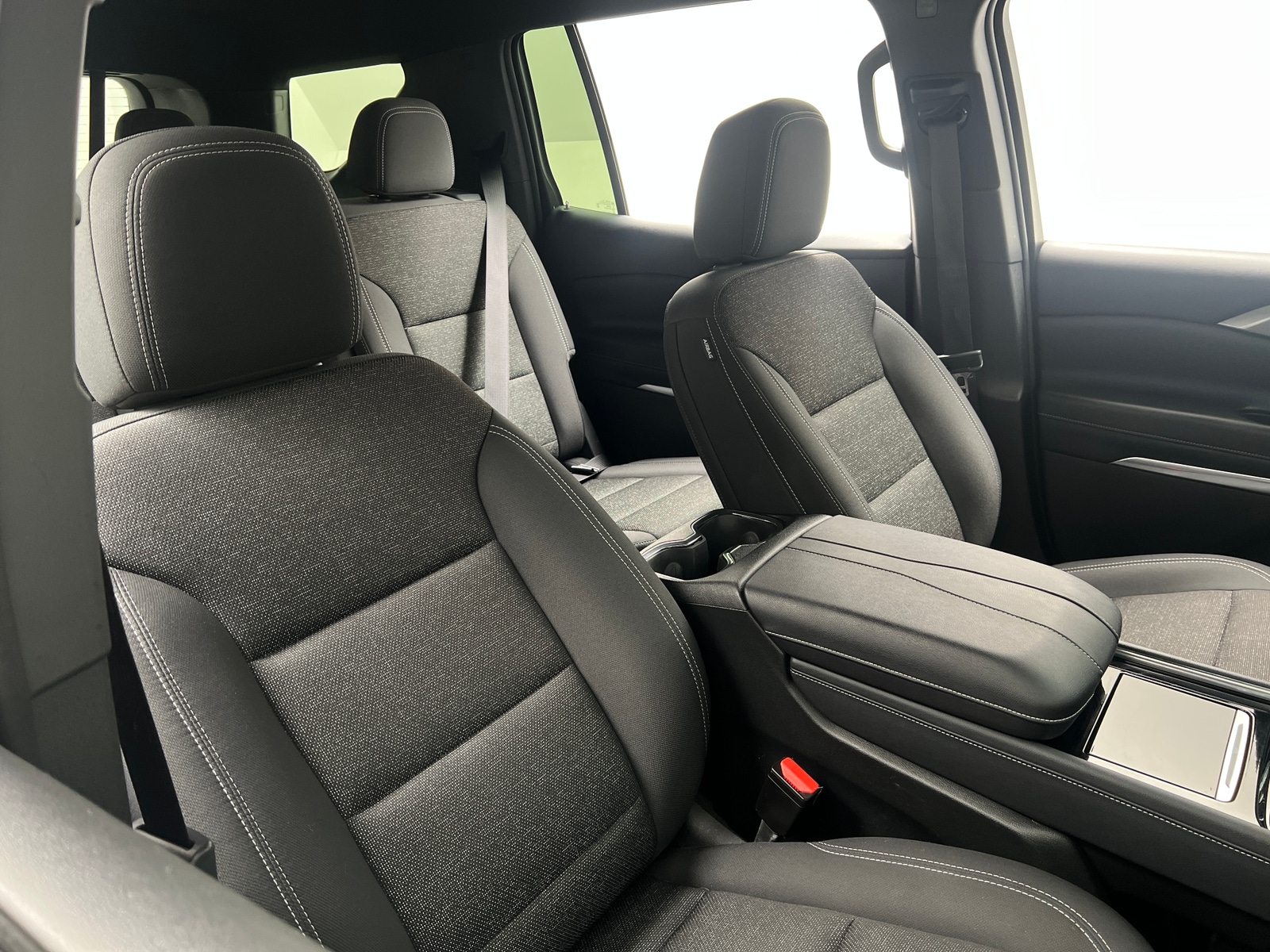 Thumbnail: 2024 Chevrolet Traverse - 2