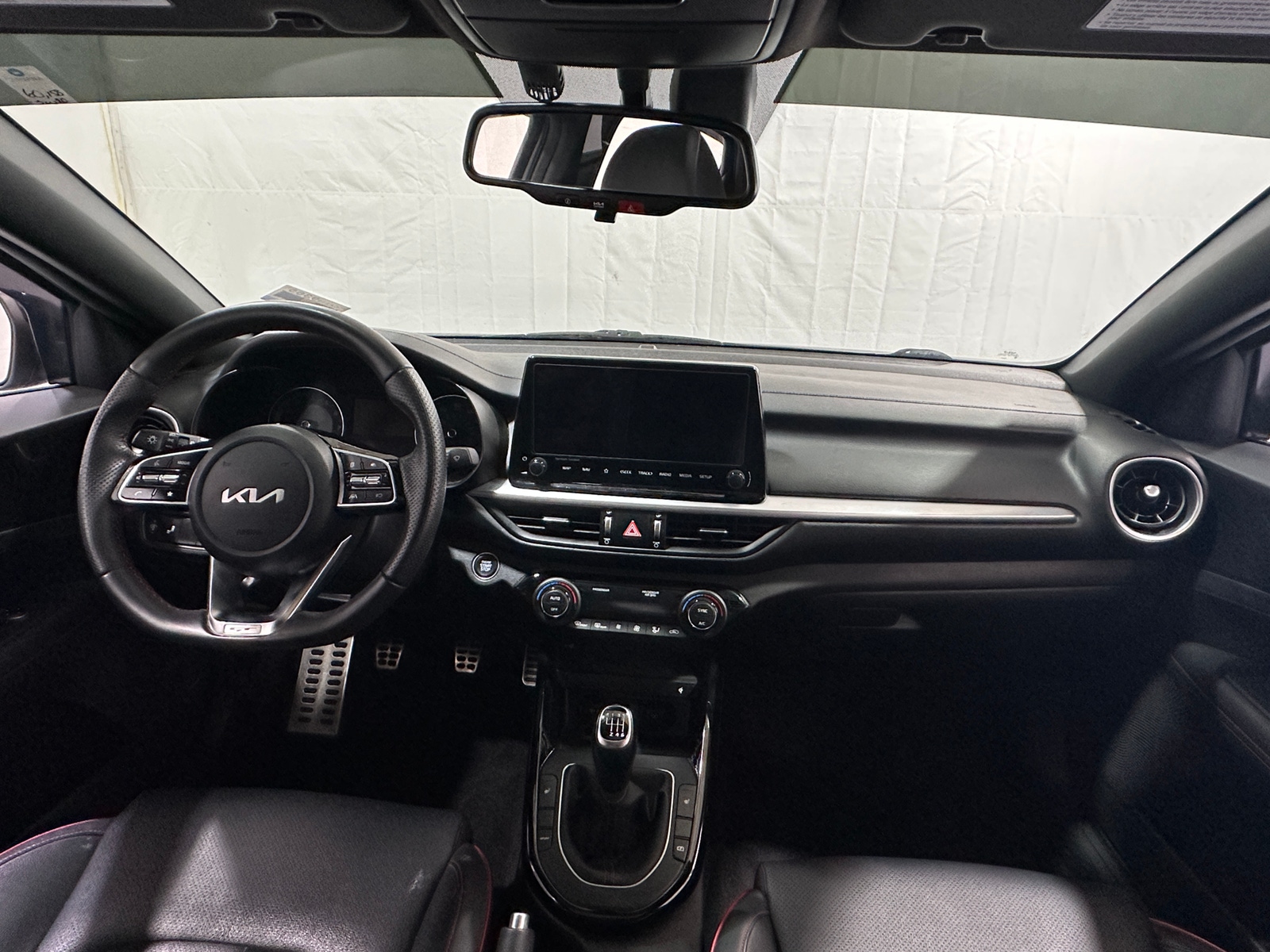 Thumbnail: 2023 Kia Forte - 2