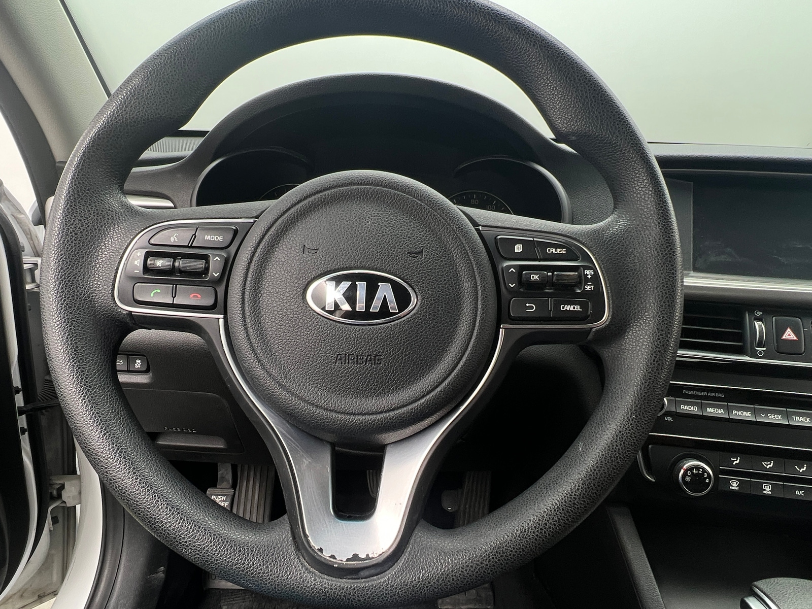 Thumbnail: 2018 Kia Optima - 5