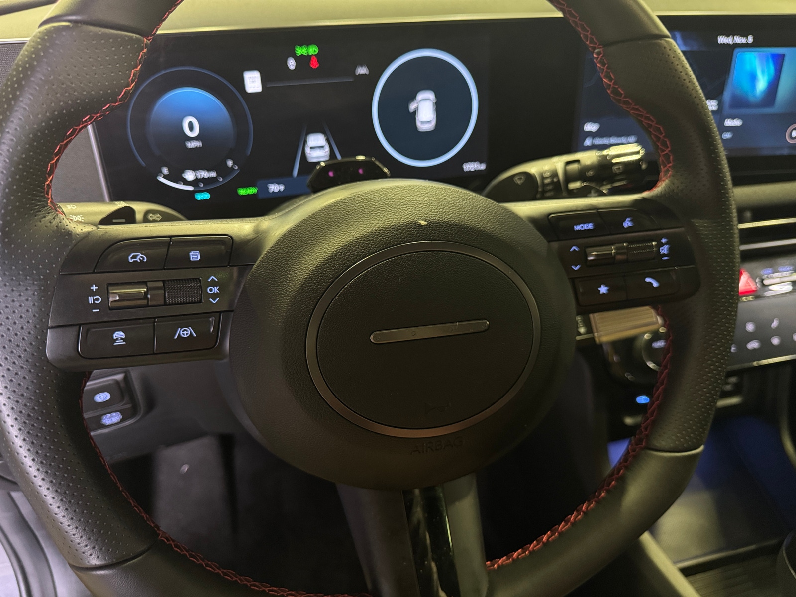 Thumbnail: 2025 Hyundai Tucson - 4