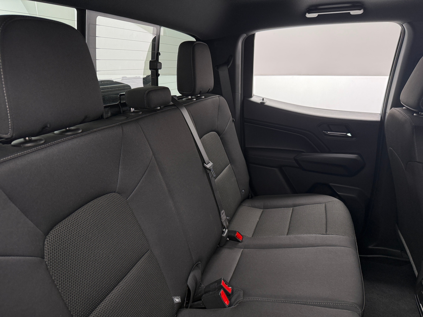 Thumbnail: 2023 Chevrolet Colorado - 6