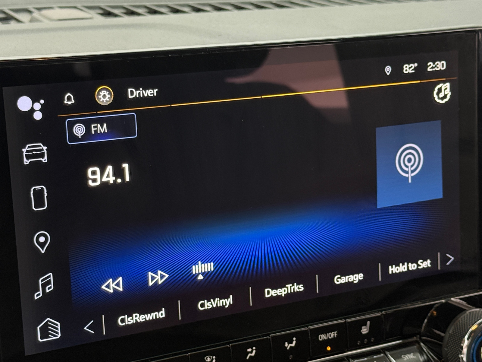 Thumbnail: 2023 Chevrolet Colorado - 4