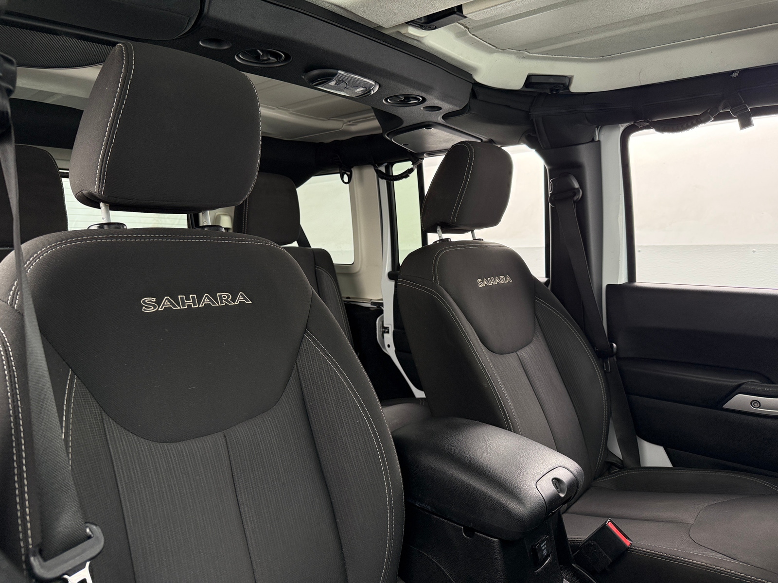 Thumbnail: 2017 Jeep Wrangler - 2