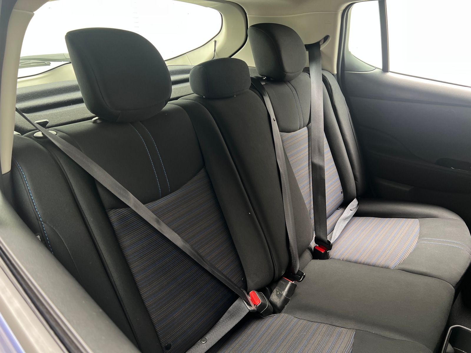 Thumbnail: 2024 Nissan Leaf - 6