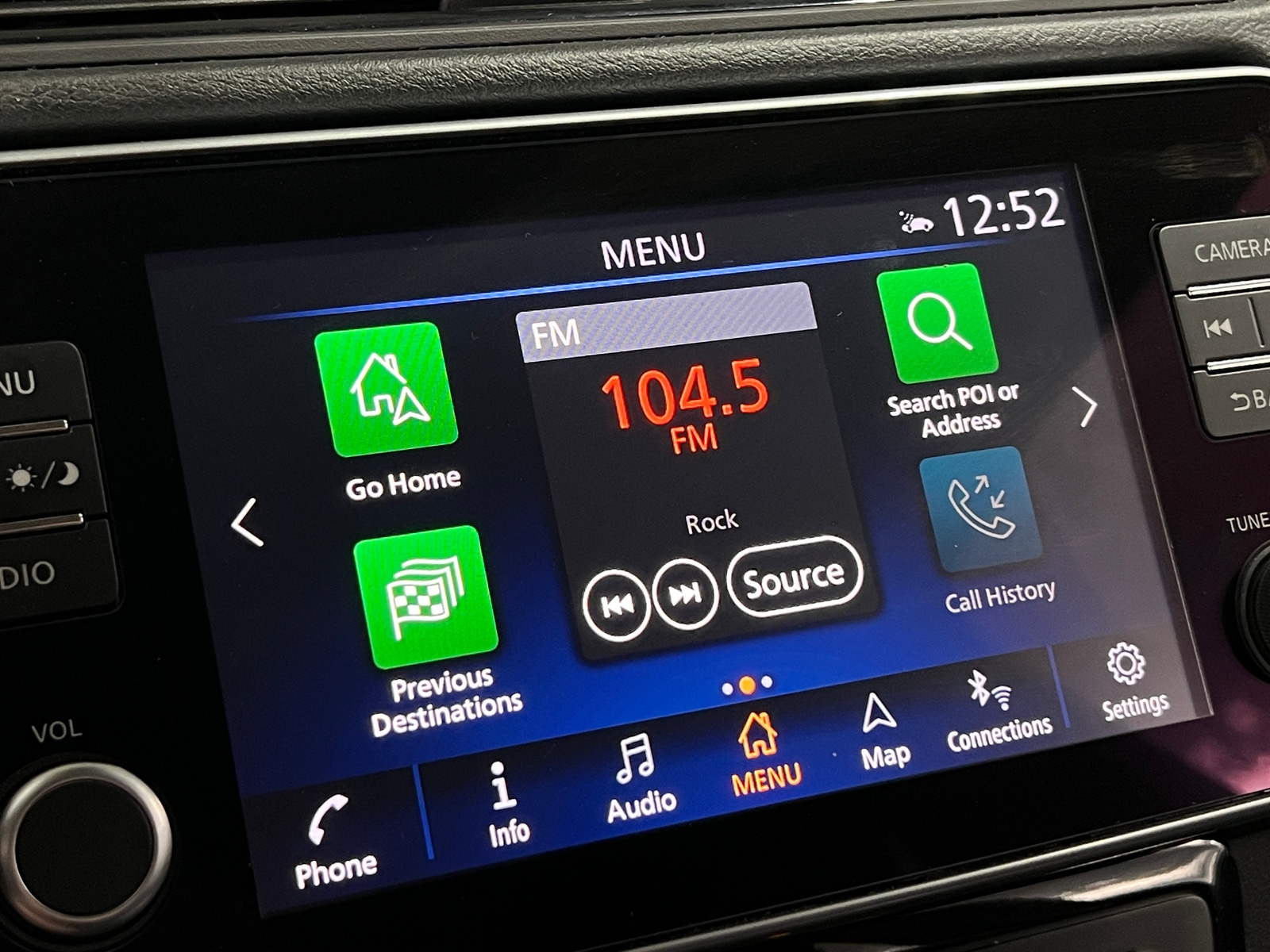 Thumbnail: 2024 Nissan Leaf - 4