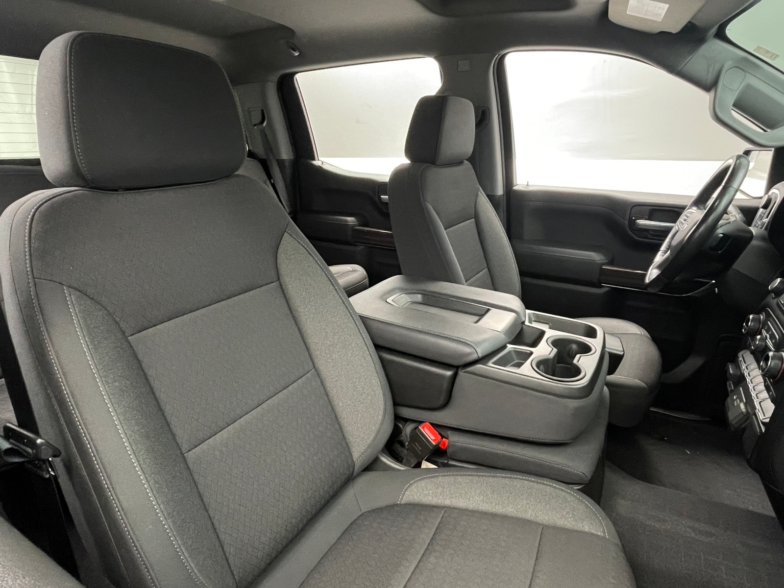 Thumbnail: 2021 Chevrolet Silverado 1500 - 2