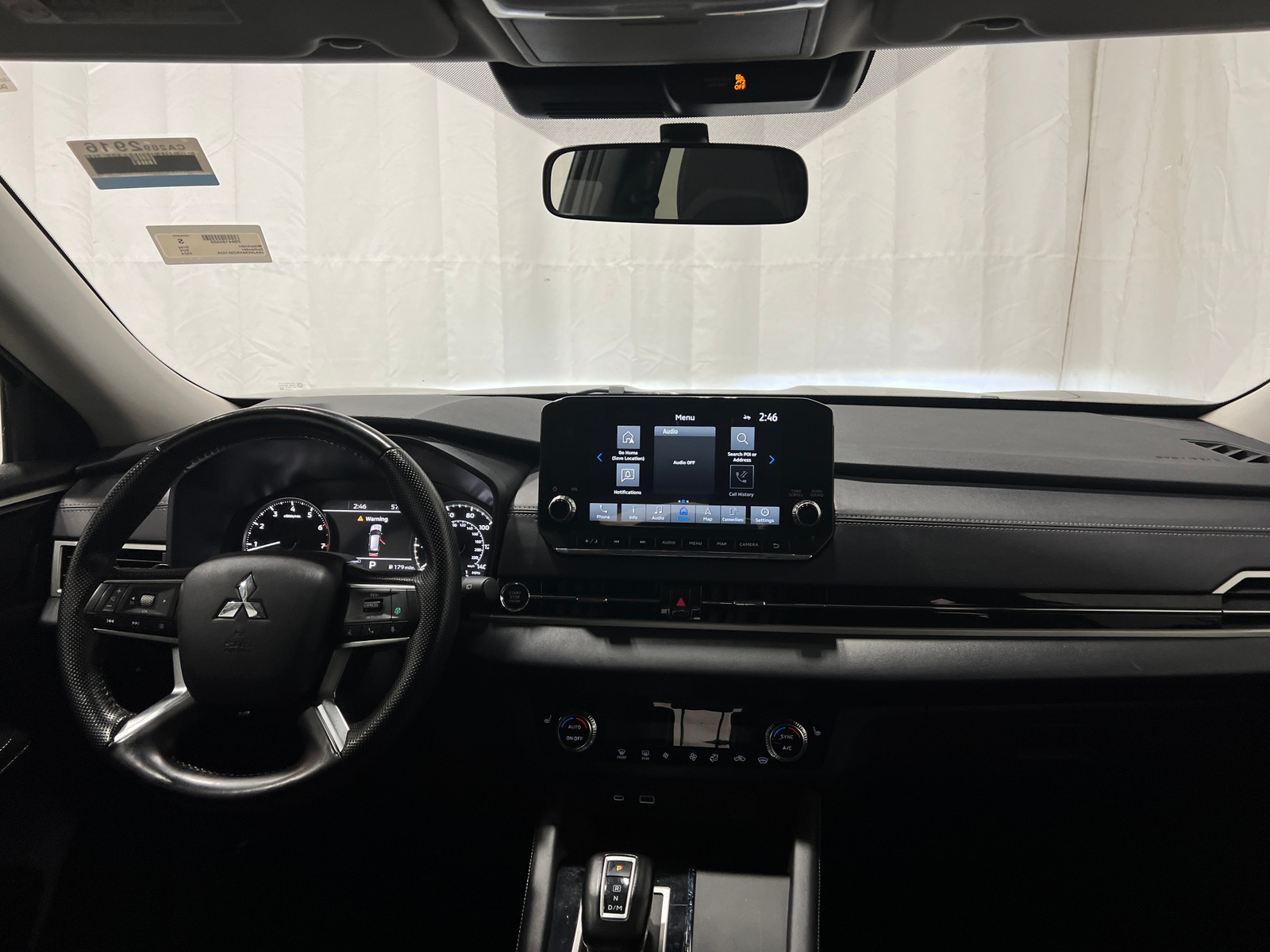 Thumbnail: 2024 Mitsubishi Outlander - 2