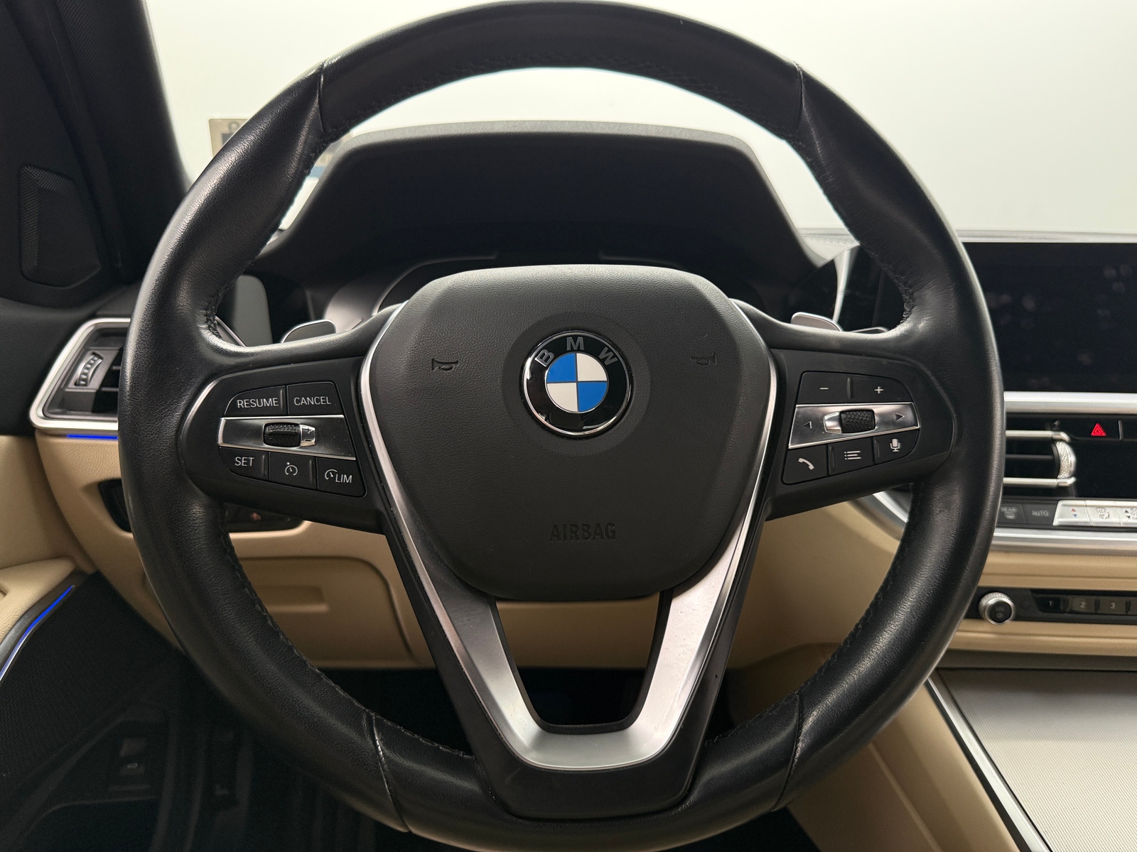 Thumbnail: 2021 BMW 3 Series - 4