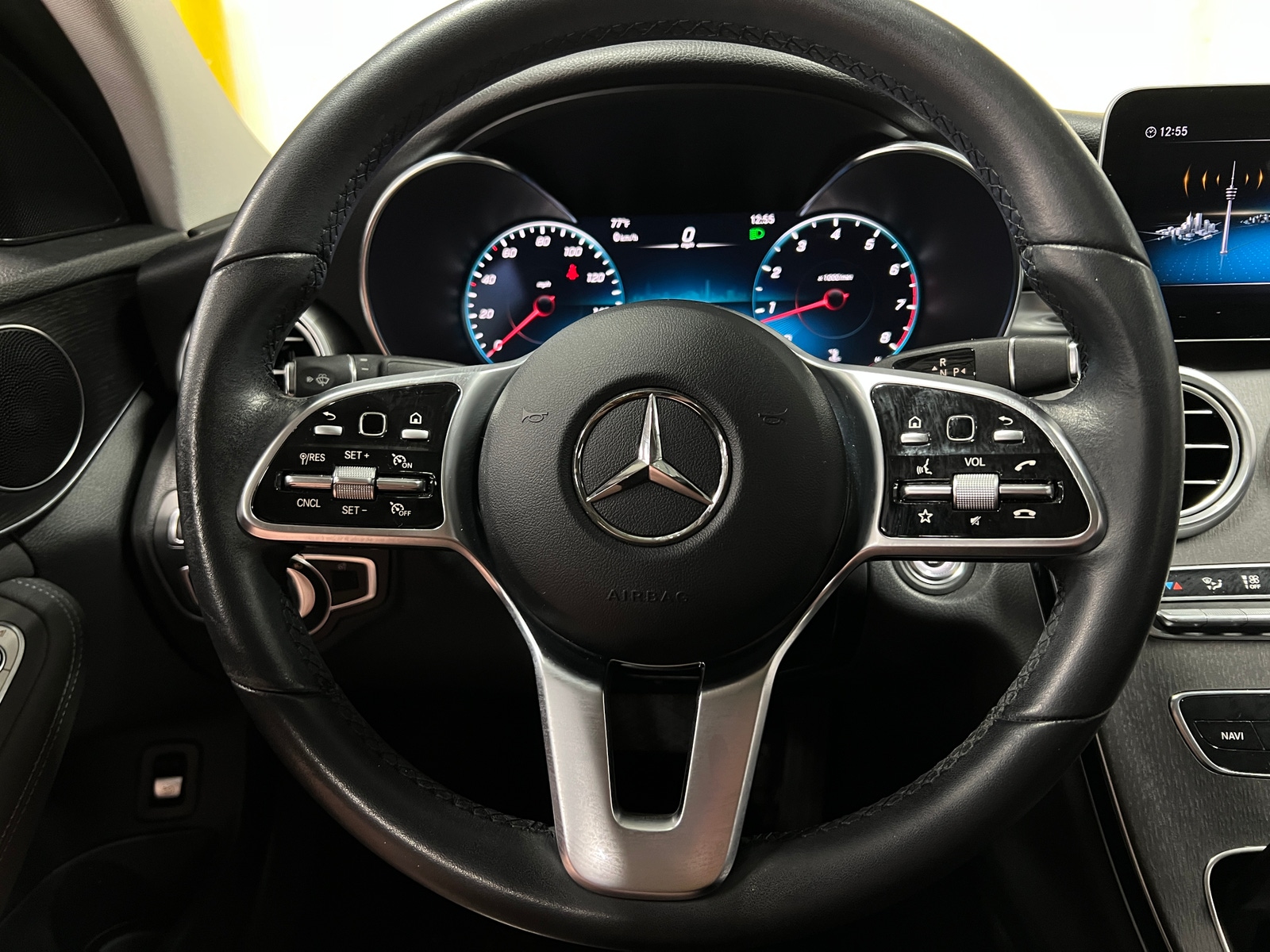 Thumbnail: 2021 Mercedes-Benz C-Class - 4