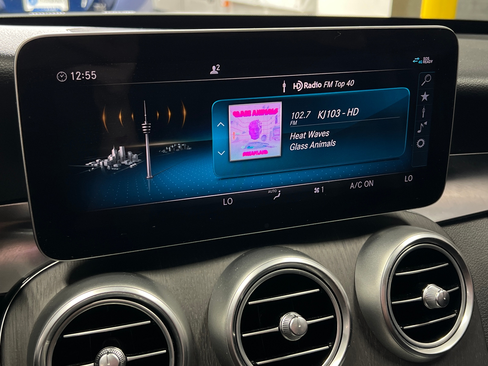 Thumbnail: 2021 Mercedes-Benz C-Class - 3