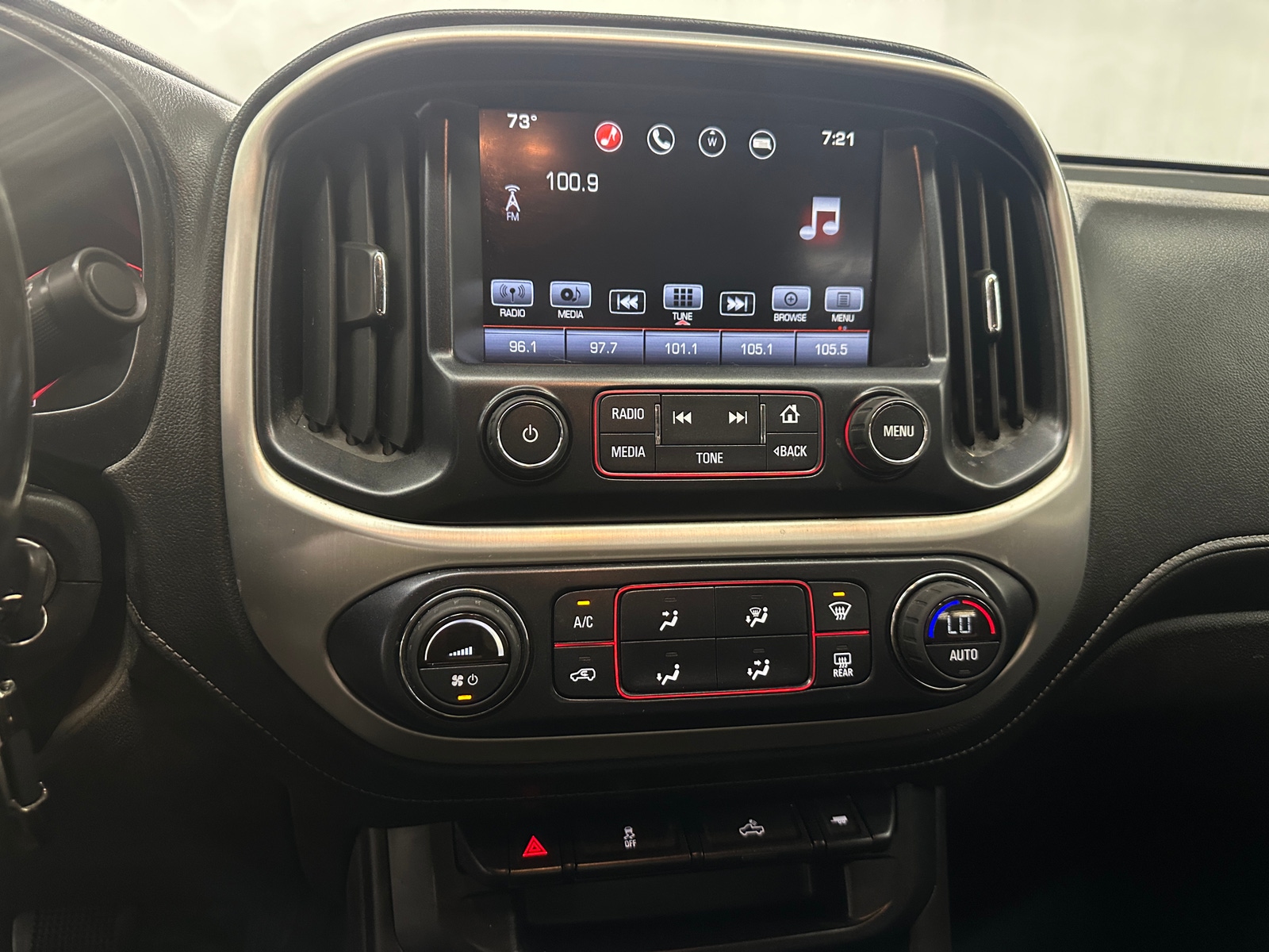 Thumbnail: 2016 GMC Canyon - 4