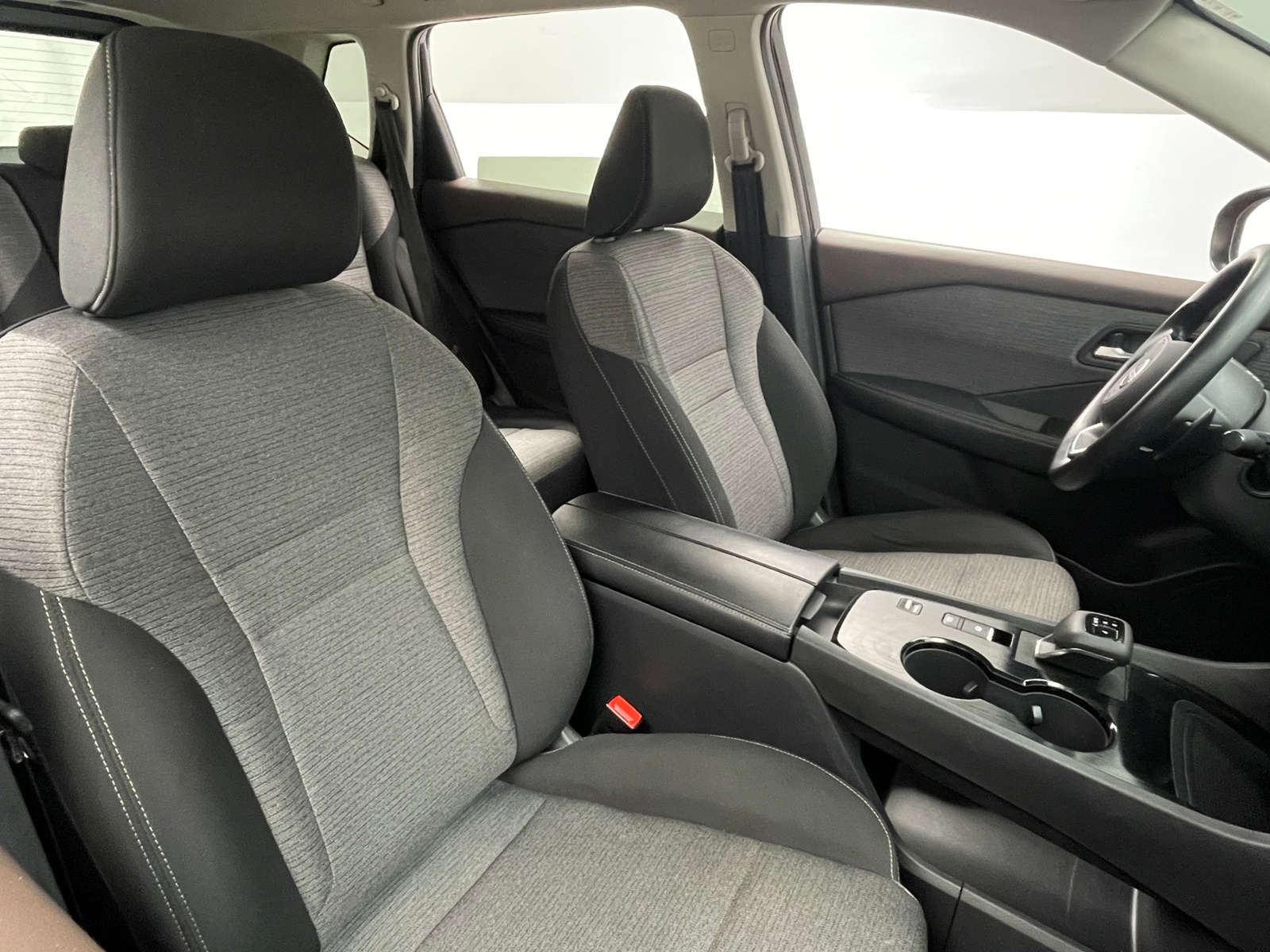 Thumbnail: 2023 Nissan Rogue - 2