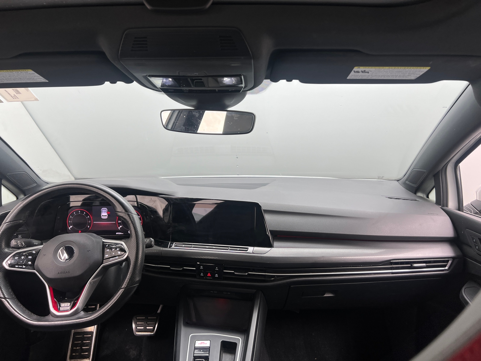 Thumbnail: 2022 Volkswagen Golf - 3