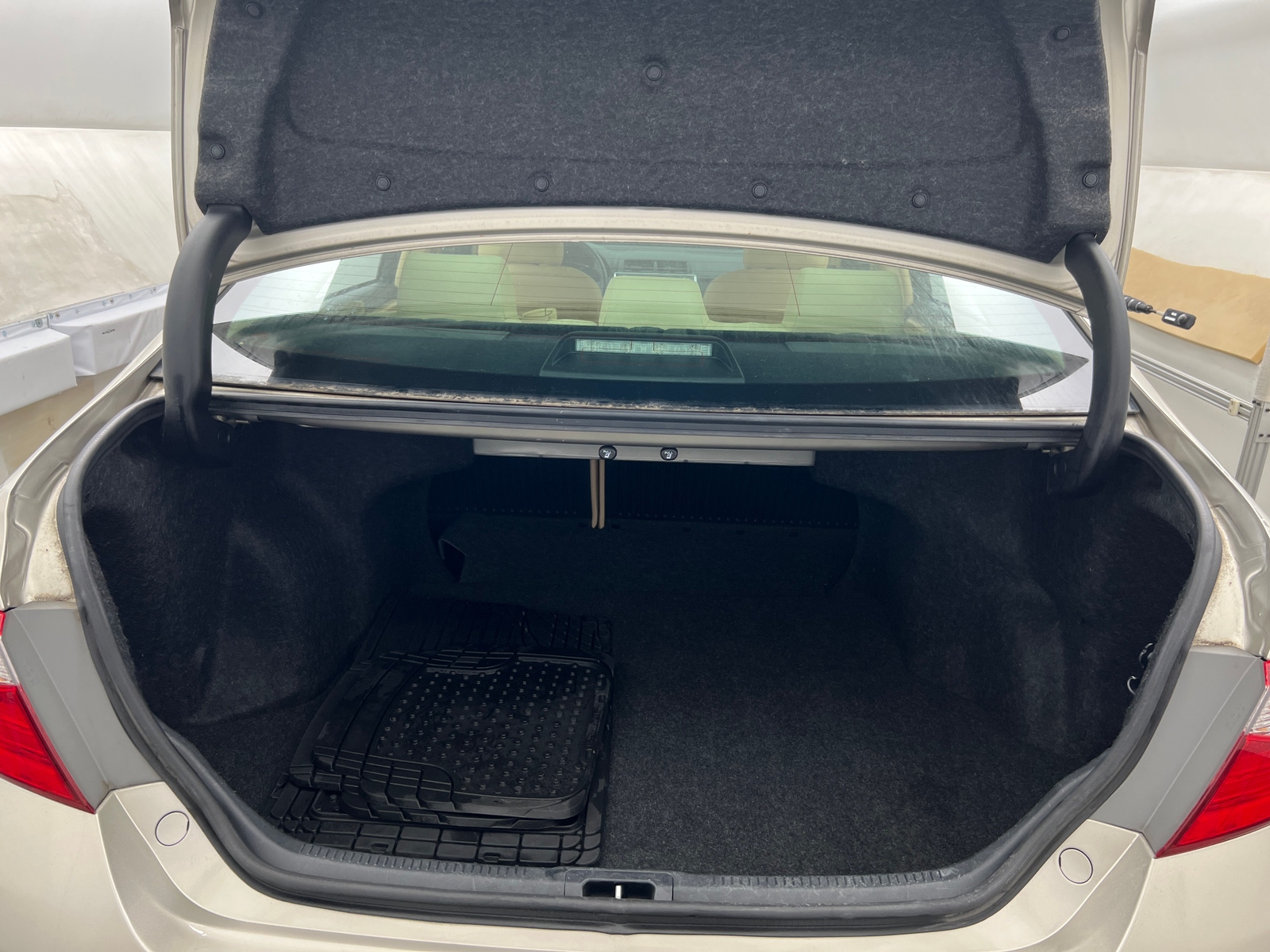 Thumbnail: 2016 Toyota Camry - 7