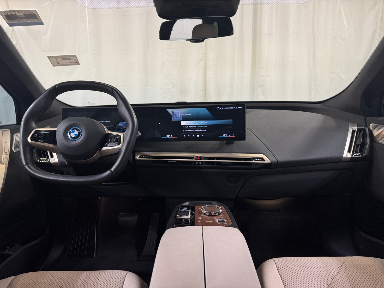 Thumbnail: 2024 BMW iX - 2