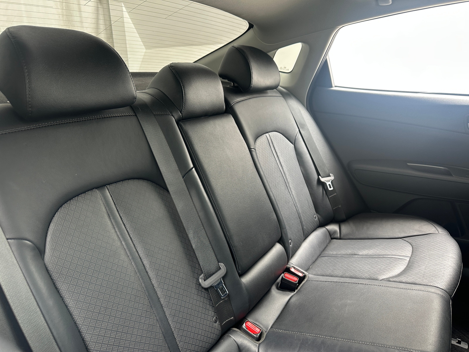 Thumbnail: 2020 Kia Optima - 5