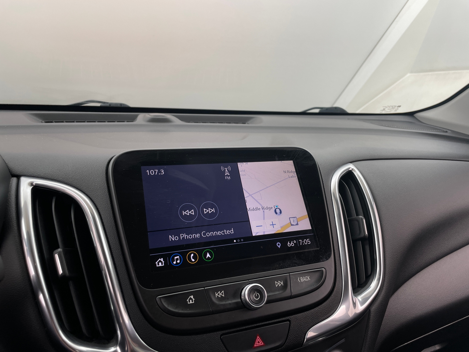 Thumbnail: 2019 Chevrolet Equinox - 4