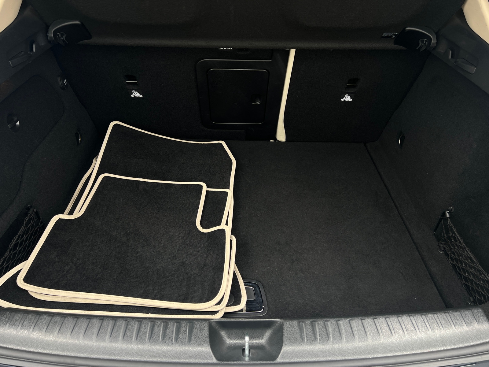 Thumbnail: 2018 Mercedes-Benz GLA - 6