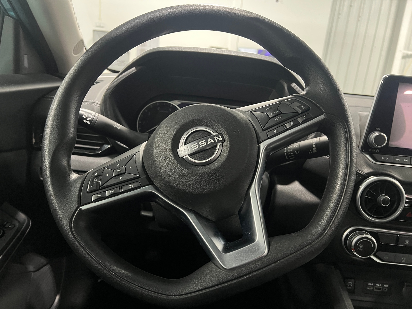 Thumbnail: 2024 Nissan Sentra - 5