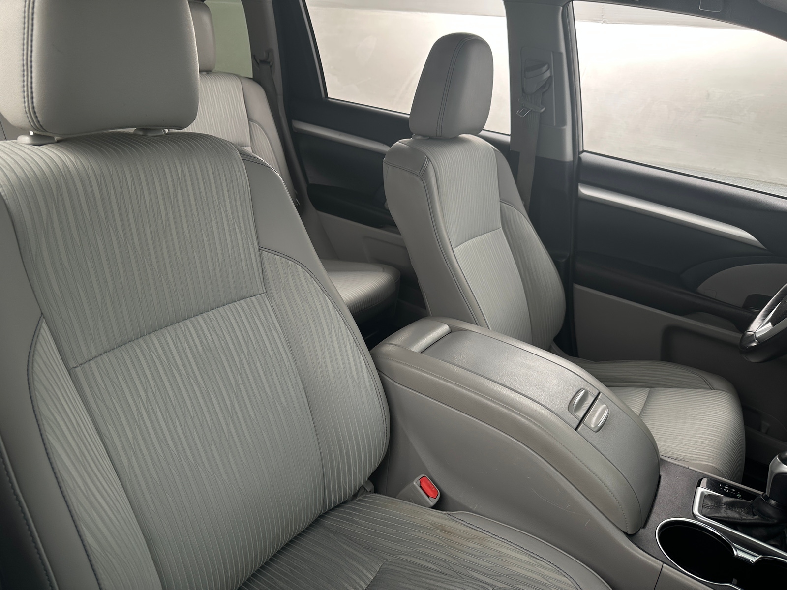 Thumbnail: 2017 Toyota Highlander - 2