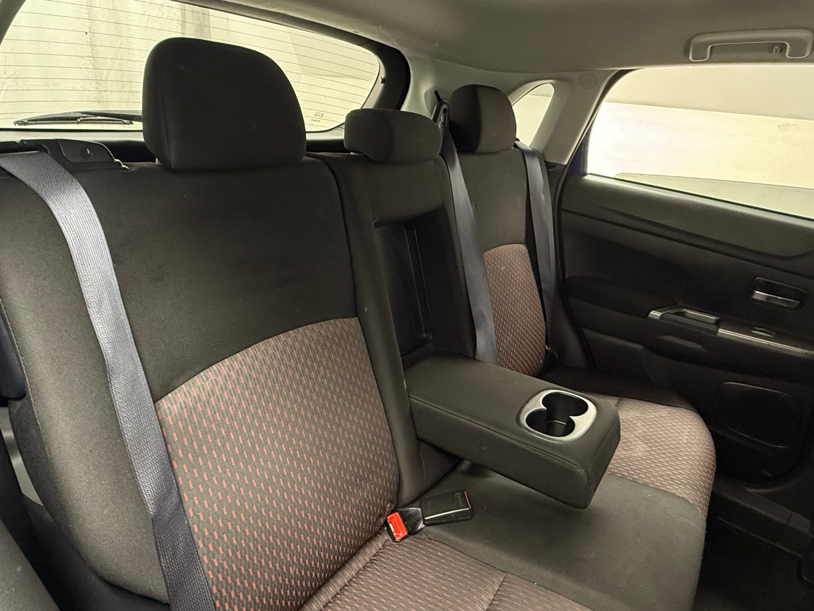 Thumbnail: 2019 Mitsubishi Outlander Sport - 6