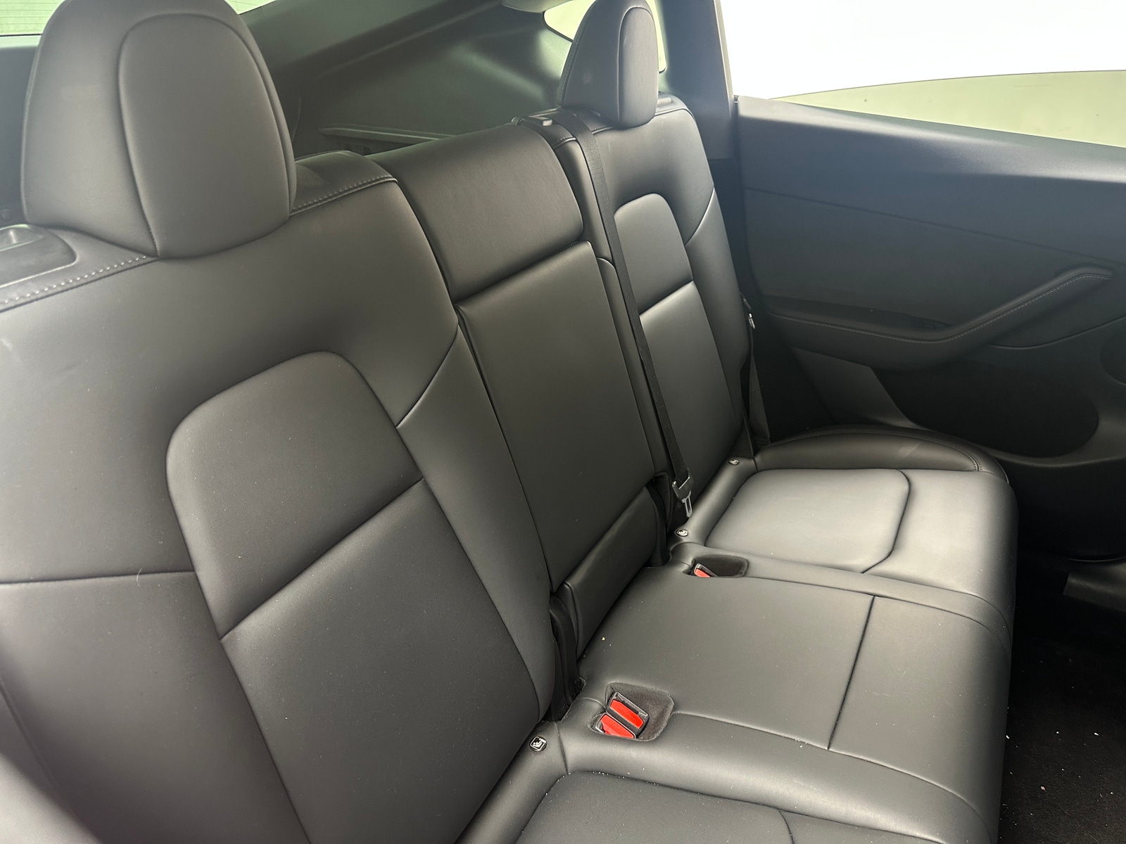 Thumbnail: 2022 Tesla Model Y - 5