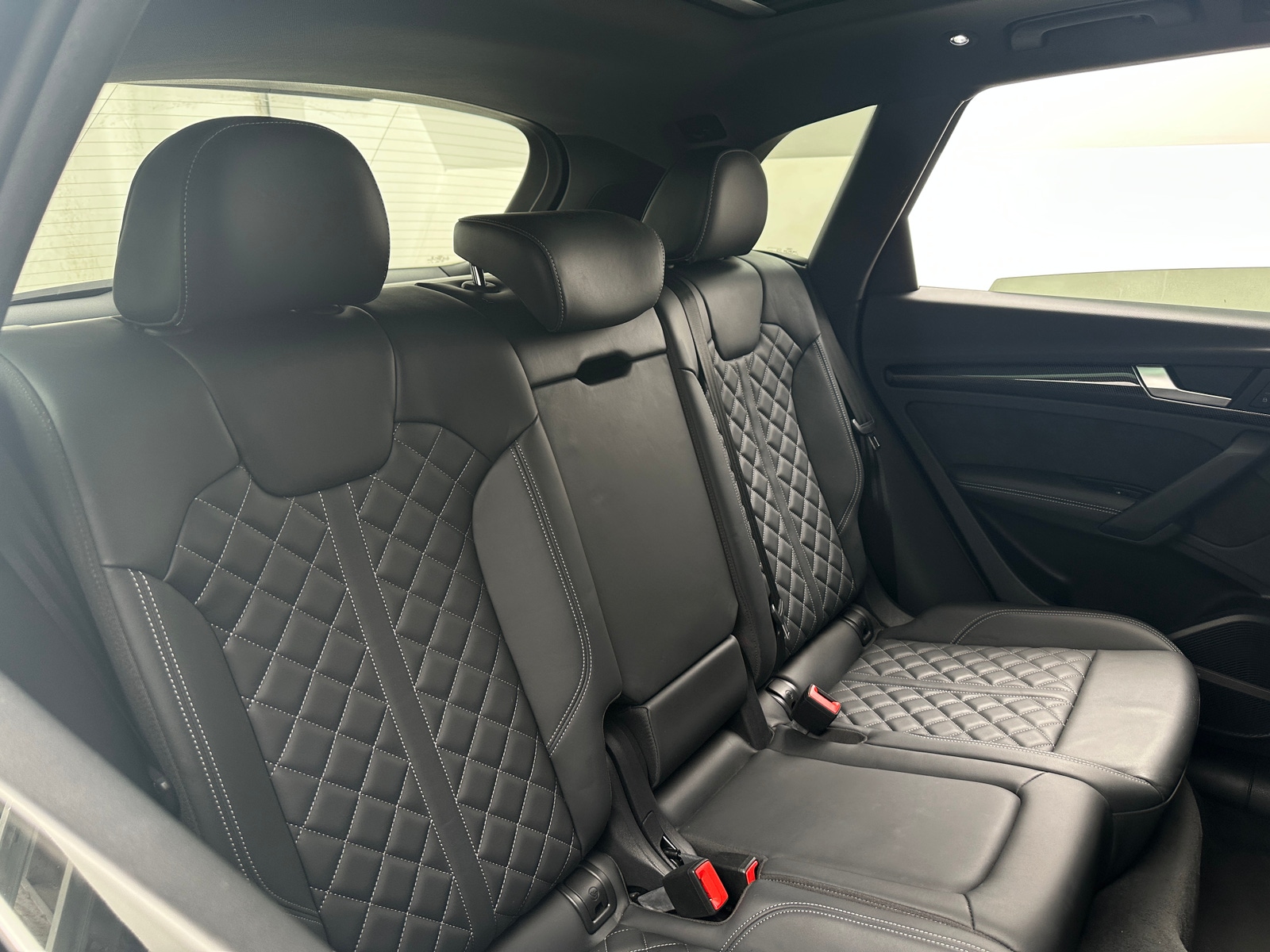 Thumbnail: 2020 Audi SQ5 - 5